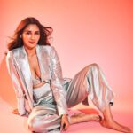 Nikita Dutta Instagram - Awesome nahi, flaw-some feel karo 🩶🕯️🤍 . . . . . . 📸: @saurabh_sonkar Styled by @malvika_tater Assisted by @vrutiiiiiiii Outfit: @ranbirmukherjeeofficial Make up: @yashaswinigupta_makeup Hair: @hairloom_by_akanksha 📍: @backstage_mumbai