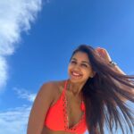 Nikita Dutta Instagram – Current mood: Neons and sea blues.
#HappyFriyay 🩵🤍
.
.
.
.
.
Outfit by @kairesortwear styled by @jaferalimunshi assisted by @ankitha_chauhan @sr_styleco 
.
📍: @hideawaybeachmaldives @signaturecollectionmaldives @lilytoursmaldives