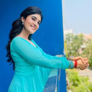 Nimeshika Radhakrishnan Instagram - Go where ur ❤️takes u #kushivibes💜♾️🫶🏻 #samantha 💜🫶🏻🌼🫶🏻 Chennai, India