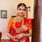 Nithya Ram Instagram - . . . . . . . Thank you for the beautiful jewellery @gold_copy1486 #annaserial✨️ #bharani #zeetamilserial