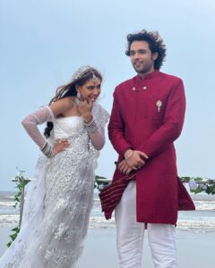 Niti Taylor Instagram - 🌟 Today is the day we've all been waiting for! 🌟
 "Kaise Yeh Yaarian" is finally here, and it's time to dive into a world of drama, romance, and unforgettable moments. This show is a labor of love, and the wait is over♥️
📺 Join us on @officialjiocinema . It's a journey you won't want to miss.
Spread the word, gather your friends and family, and let's make today an unforgettable viewing experience! 🍿❤️every Saturday and Sunday new episodes 
 #KaiseYehYaarian #season5 #manan 

@gosamm @bbcstudiosindia @deepali31 @nthussu @the_parthsamthaan @shashank429 @crazysoberberry @dhruvdawer @sachdevaakhilnasha @iamsreejone