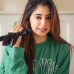 Niti Taylor Instagram - Starting the day with a fresh perspective and a heart full of gratitude💚 📸 @rohitgaikwadfilms