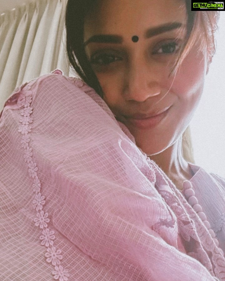 Nivetha Pethuraj Instagram - Be 🤍