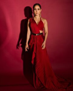 Nushrratt Bharuccha Instagram - Cherry on Top 🍒 𝖮𝗎𝗍𝖿𝗂𝗍: @renasci.in 𝖩𝖾𝗐𝖾𝗅𝗋𝗒 & 𝖻𝖾𝗅𝗍 : @sakshijhunjhunwalaofficial 𝚂𝚝𝚢𝚕𝚎𝚍 𝚋𝚢 : @samidha.wangnoo 𝚂𝚝𝚢𝚕𝚎 𝚒𝚗𝚝𝚎𝚛𝚗: @nidhisawantt 𝙼𝚊𝚔𝚎 𝚞𝚙 : @aafreenmakeupandhair 𝙷𝚊𝚒𝚛 : @kajal._komal 📸: @miteshsphotography