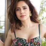 Nushrratt Bharuccha Instagram – Rains!! Makes my Dil go Ummm.. Umm.. Umm.. 🥰🥰

Dress @shopverb 
 Jewelry @tsaraofficial 

Stylist @nidhijeswani 

Makeup @makeupbyshefali.s 
Hair @ashwini_hairstylist 

Photographer @venurasuri