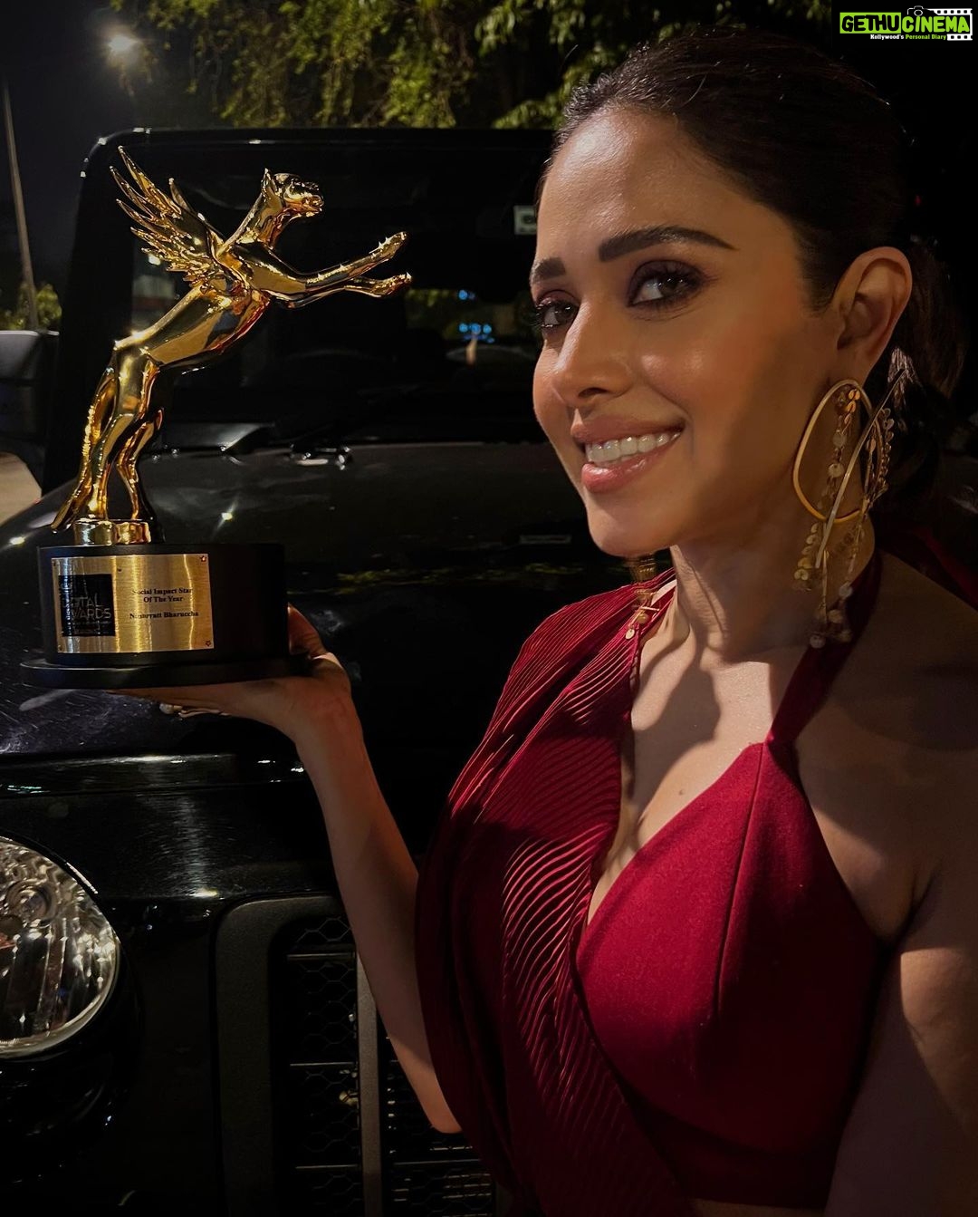 Nushrratt Bharuccha Instagram - Social Impact Star of the Year🌟 Thank you @iwmbuzz ! From Female foeticide (Chhorii) to Safe Sex (Janhit Mein Jaari).. it’s been a very gratifying journey! A big thank you to all who have been a part of it. Now back to doing more & more! #Chhorii2 #Akelli