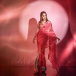 Nushrratt Bharuccha Instagram - Subah ko jab hum neend se jaage, Aankh unhi se chaar hui…🎶 #ganeshchaturthi #festive #festiveseason #festivevibes Saree @ruhrindia Jewelry @azotiique Stylist @nidhijeswani Assisted by @nirikshapoojary_ Makeup @vardannayak Hair @ashwini_hairstylist Photographer @ipshita.db