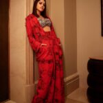 Nushrratt Bharuccha Instagram - You do you, and I’ll do better! 🙌🏻 Pant-suit @bhumikasharmaofficial Stylist @nidhijeswani Assisted by @nirikshapoojary_ Makeup @vardannayak Hair @ashwini_hairstylist Photographer @ishanzaka