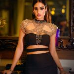 Nusrat Jahan Instagram - #Mentaaal first look launch look ☺️😊 . . 💄@brushofpritam 💇‍♀️ @abinashbhowmick_official 📷 @sahil_paswan_2646_
