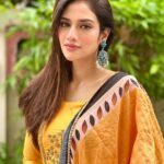 Nusrat Jahan Instagram - Eid- Ul - Adha 🌙 Mubarak ✨
