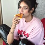 Nusrat Jahan Instagram - The only thing I like “Cheesy” 😄 🍕 🤤 ❤️ 📸 @sanjuktan