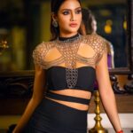 Nusrat Jahan Instagram - #Mentaaal first look launch look ☺️😊 . . 💄@brushofpritam 💇‍♀️ @abinashbhowmick_official 📷 @sahil_paswan_2646_