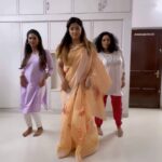 Pallavi Gowda Instagram - Well this was a quick one😉 Missed you @mahishivan9_official 😝 #TrendingReels #Saree #NNS