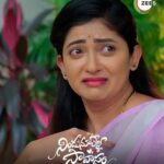 Pallavi Gowda Instagram – ఏంటమ్మా అరుంధతి ఇది.. చిత్రగుప్తుడితో కామెడీయా? 🤣 

Miss అవ్వకుండా చూడండి #NinduNoorellaSavaasam #Zee5లో ఎప్పుడైనా, ఎక్కడైనా!

@mahishivan9_official @nishaa_gowda @richard_jose_official @pallavi_gowda_official @shanyakasalaofficial #Zee5Telugu #NinduNoorellaSavaasamOnZee5