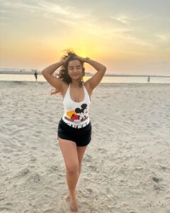 Patralekha Instagram - Beach Day = Perfect Day