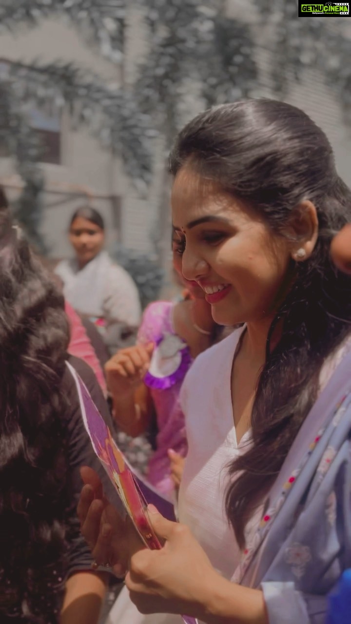 Pavani Reddy Instagram - All about yesterday #vaishnavcollege #collage #cultural