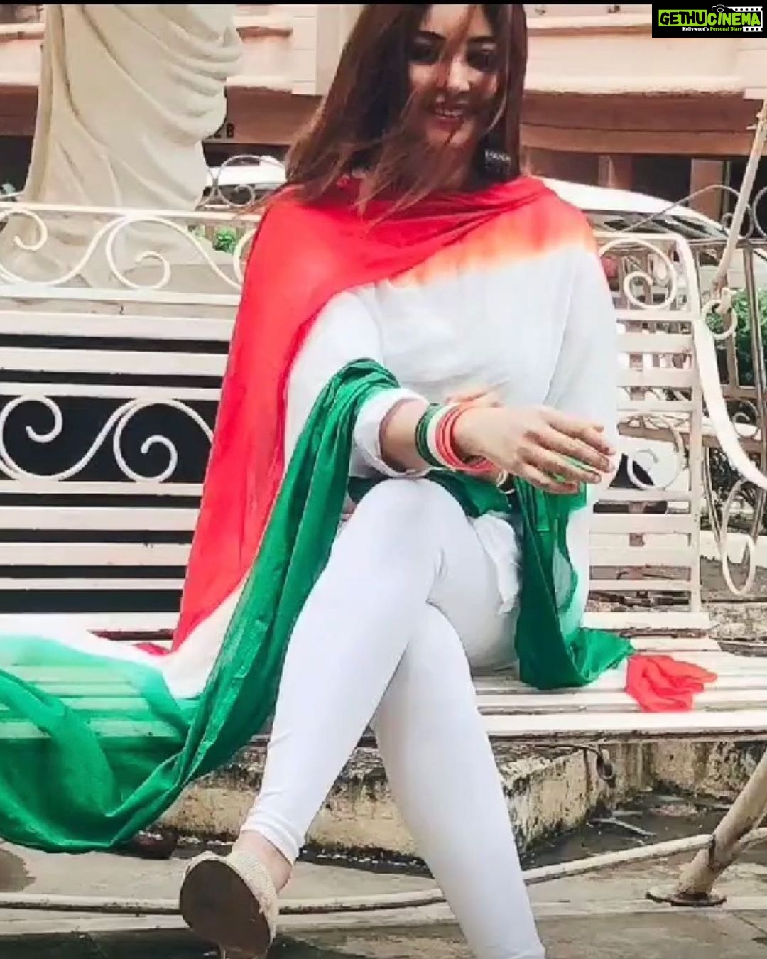 Payal Ghosh Instagram - Happy Independence Day #love #hindustanzindabad #happyindependenceday #india #bharat 💙