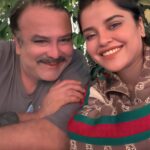 Pia Bajpiee Instagram - मैंने मुम्बई में ज़्यादा दोस्त नहीं बनाये पर जो बनाये हैं वो सोना है सोना ❤️ @iamkunalmshahkms