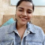 Pia Bajpiee Instagram - हिन्दी दिवस की बहुत बहुत शुभकामनाएँ 🙏