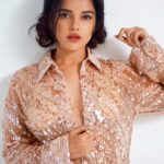 Pia Bajpiee Instagram – Pia Bajpiee says she is aware people will slam her for saying this, but she reasons, “I don’t care. If I don’t take a stand for myself, I wonder what all will they make us do.” The 28-year-old continues, “Unnecessary vulgarity in there with faltu ka expose. I can’t do [dry] humping and all for the  sake of the camera. Many people told me to do some web shows, nahi toh ghar par beth jaoge… But I love my house, and dont mind sitting at my place, full interview LINK IN STORY @shimmerentertainment @lathiwalatasneem @namita_rajhans_  @hindustantimes 📸 @ashishsom