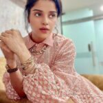 Pia Bajpiee Instagram - 🌸