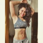 Pia Bajpiee Instagram – Just a usual morning 😅 n  yes I woke up like this 😎