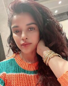 Pia Bajpiee Instagram - क्या लिखूँ ?