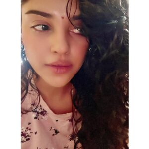 Pia Bajpiee Instagram - Namaskar 🙏