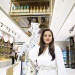 Pooja Bose Instagram - Happy to be at the @hedonne.in pls visit their vast collection #PourOfGold #DrinkResponsibly #DrinkResponsibly