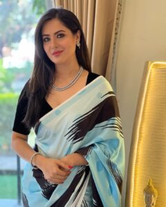 Pooja Bose Instagram - Happy gudi padva happy ugadi aur navratri ki Hardik shubhkamnaye 🙏🏻