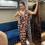 Pooja Bose Instagram - Good morning Outfit by @the_adhya_designer #dancebangladance @zeebanglaofficial