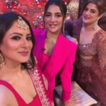 Pooja Bose Instagram - Judges having fun @subhashreeganguly_real @srabanti.smile Stylist @rudra_saha_official Costume @kaasniindia