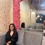 Pooja Bose Instagram - HOUSE OF BHUKKADS 2 Congratulations to smita and som on ur second venture may all the bhukkads come here and eat all the delicious food 🥘 🍱🍱🍤