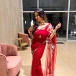 Pooja Bose Instagram – Few more from poila boisakh special episode of #dancebangladance @zeebanglaofficial 
Saree by @kaasniindia