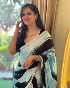 Pooja Bose Instagram - Happy gudi padva happy ugadi aur navratri ki Hardik shubhkamnaye 🙏🏻
