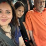 Pooja Bose Instagram - Dear god don’t let it be our last selfie I want my baba to there for few more years for my baby his daadu should take him to school and scold me if I raise my voice on baby . I have no complaints baba u were the strongest man I ever knew and u will be my inspiration thru out my life to never give up then why r u giving up baba pls fight this battle and come back stronger to me I am not ready yet to loose you . My eyes r welled up so can’t even see what I am typing it’s just that my heart is breaking every day looking at u . U were the best dad to me and u loved me the most that I know baba and u cud never see me crying so pls come and wipe my tears pls baba