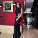Pooja Bose Instagram – Some more from @iwmbuzz night