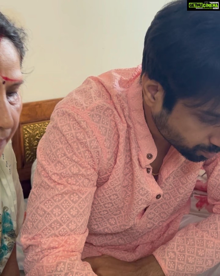 Pooja Bose Instagram - Shubho jamai shoshti to all New vlog out now link in bio