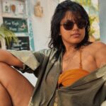 Pooja Devariya Instagram - Activities of the soul. Float. Eat. Admire ✨🌸☀️🍽️🛟🫶🏽🫧 #ridingthetide Eva Cafe