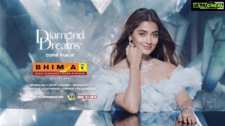 Pooja Hegde Instagram - Diamond dreams fulfilled ✅ @bhimagold.official’s exquisite diamond collection in stores now😮😍