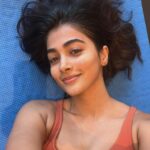 Pooja Hegde Instagram - Those flushed cheeks after a good workout 🥰 #postworkoutglow #fitwithanappetite