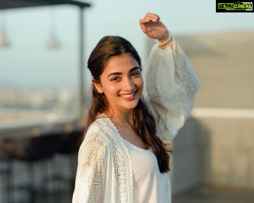 Pooja Hegde Instagram - Stay true to who you are, no matter what they say. There is power in that ❤️🤗