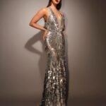 Pooja Hegde Instagram - Award season in @jennypackham 🪩😉