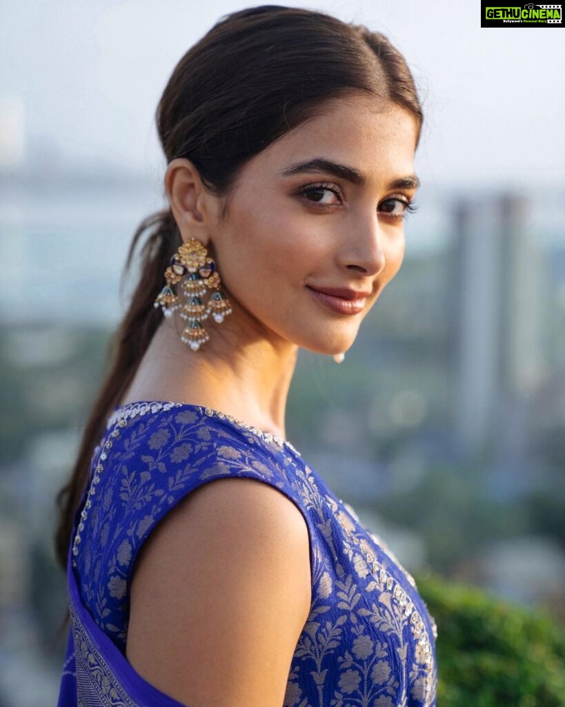 Pooja Hegde Instagram - Portraits 🐘🐘☺