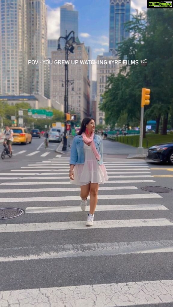 Pooja Jhaveri Instagram - Every time me walking in #newyorkcity a yrf song plays in my head, and I feel as if I am already shooting for it 🤣🎬 I am sure the 90s kids will relate 🤦🏻‍♀️🤣 #yrf #moviebuff #fyp #actor #nyc #fypシ #viral #usa #usadiaries #indian #indianfilm #indianmovies #bollywood #bollywoodsongs #trendalert #trendingreels