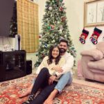 Pooja Jhaveri Instagram - Merry Christmas 🎁🎄 From us to you all ! #christmasatsanghvis #merrychristmas #christmas2022 #happyholidays #christmas