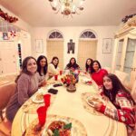 Pooja Jhaveri Instagram - Merry Christmas 🎁🎄 From us to you all ! #christmasatsanghvis #merrychristmas #christmas2022 #happyholidays #christmas