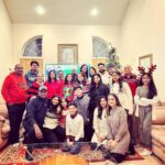 Pooja Jhaveri Instagram - Merry Christmas 🎁🎄 From us to you all ! #christmasatsanghvis #merrychristmas #christmas2022 #happyholidays #christmas