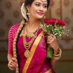 Pooja Jhaveri Instagram - NOT MARRIED YET !! 10 out of the 1000 times I played #bride before I actually become 1 !! Swipe left to see how I am shopping currently 🤦🏻‍♀️ So lucky to have adorned almost all ethnicity bridal looks #gujarati #marathi #punjabi #southindian #christian #muslim #bengali #bride #bridetobe #bridesmaids #sabyasachibride #taruntahiliani #bridalwear #allthingsbridal #bridegroom