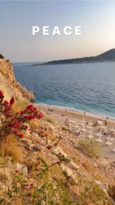 Pooja Salvi Instagram - P E A C E ✌🏻☮️🕊️
.
.
.
.
.
.
.
.
.
#peace #beach #beachlover #sunset #beachlife #sea #kaputasbeach #kaş #turkey #fromthearchives